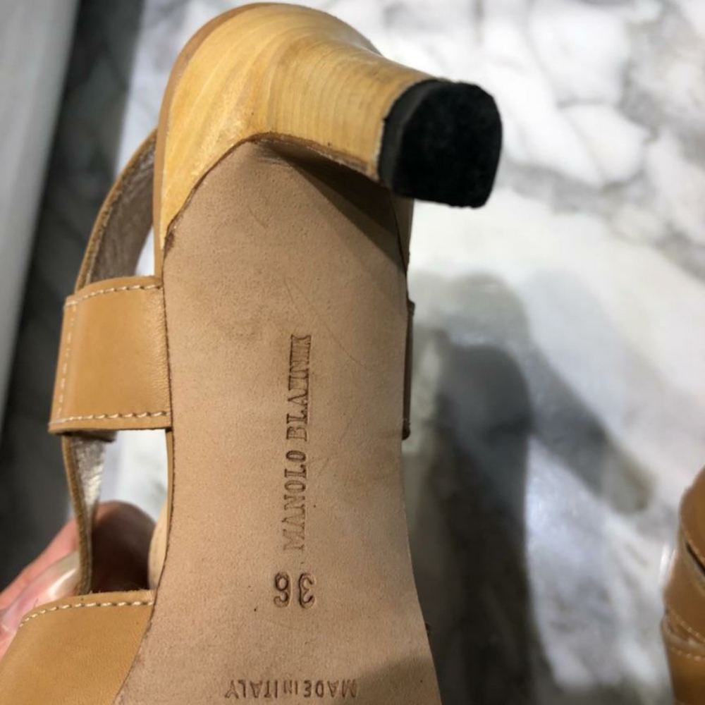 Sandals - Picture 4 of 5